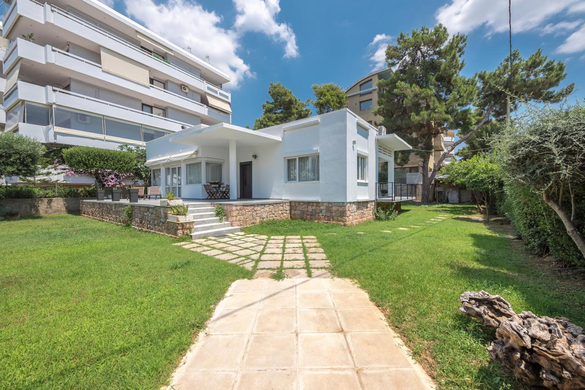 Garden Villa Glyfada Athena Bagian luar foto